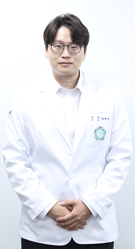 황현욱 의사