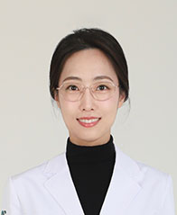 Hee Ra Lee